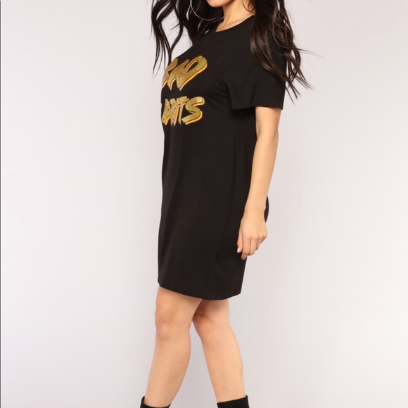 Fashion Nova over Size Tunic - Picture 3 of 3